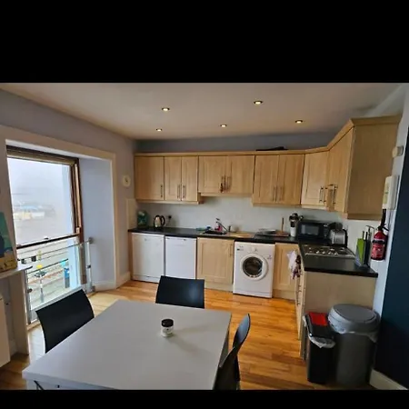 Quayfront 1, 2, 3 & 4 *