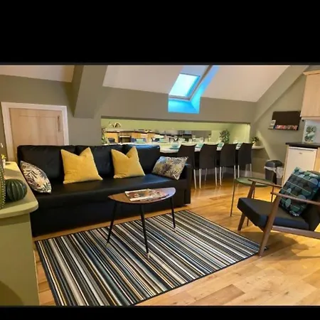 Quayfront 1, 2, 3 & 4 Apartman *