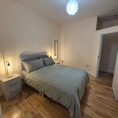 Quayfront 1, 2, 3 & 4 *