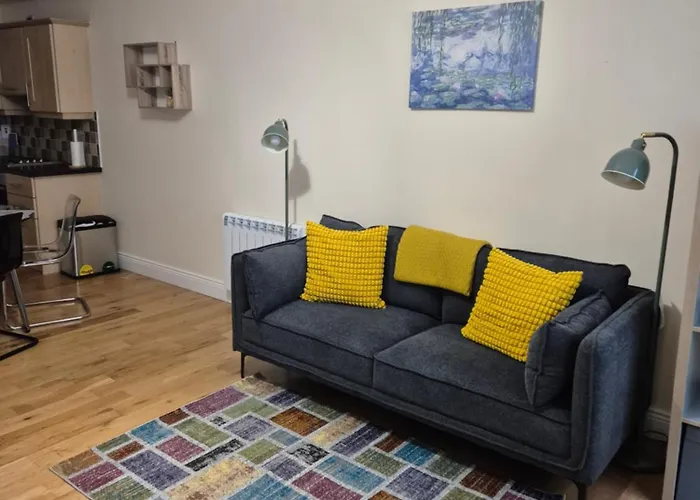 Quayfront 1, 2, 3 & 4 *